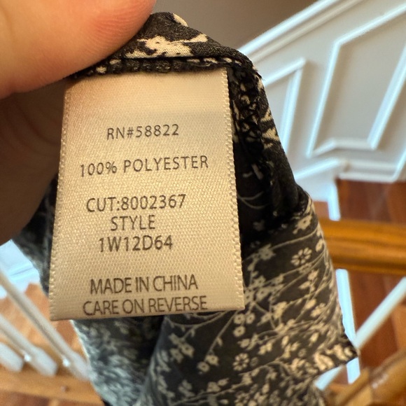 New- Max Studio- Black and White Floral High-Low Dress with Ruffle Detailing - Picture 9 of 10